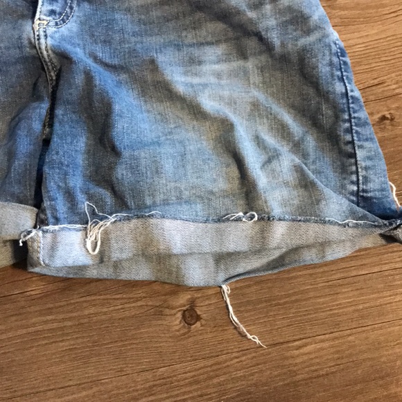 H&M Jean shorts - Picture 3 of 6